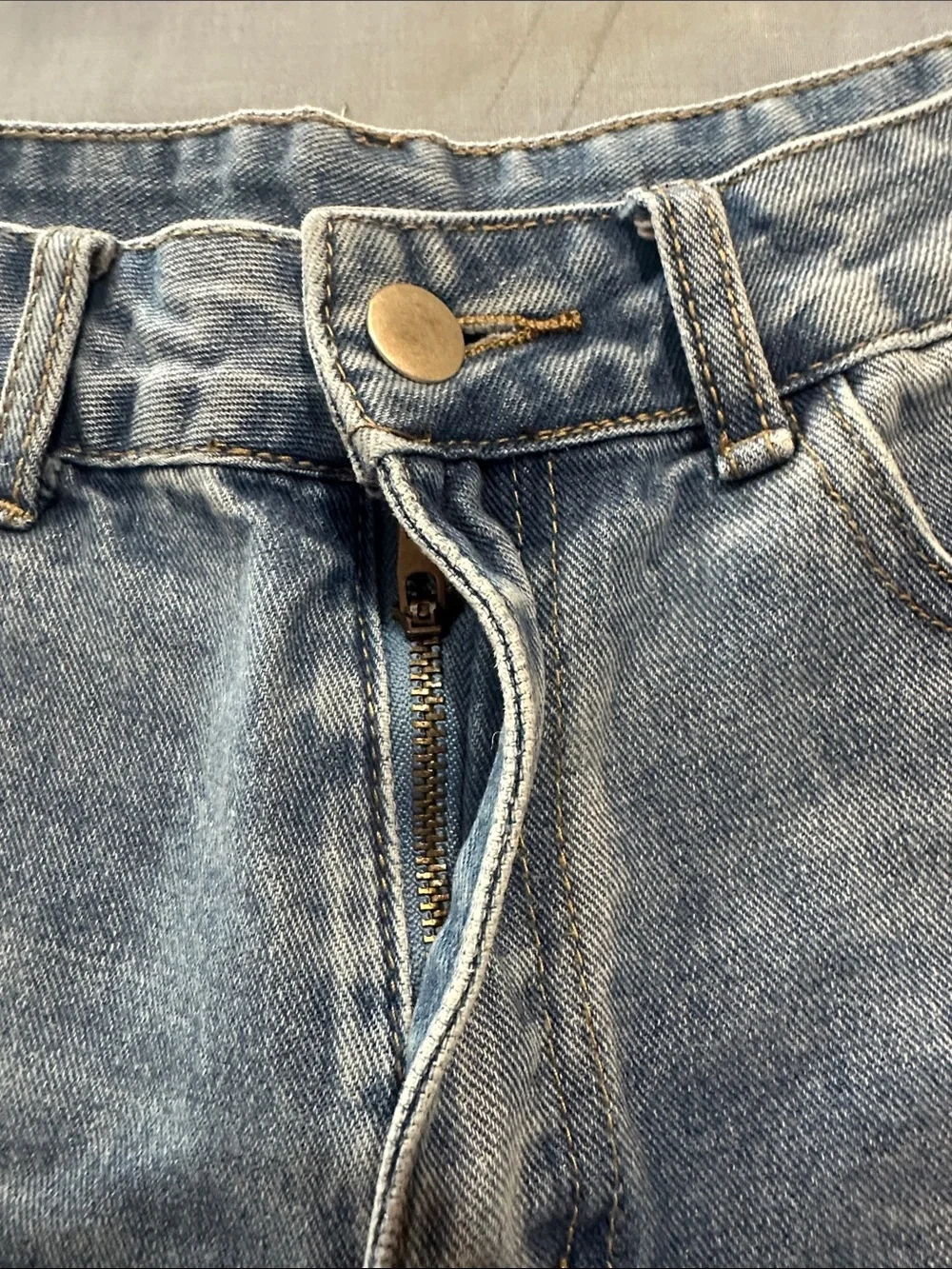 SHEIN Light Blue Distressed Denim Shorts